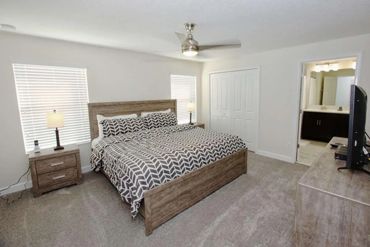 Awesome 4 Bedroom 3 Bath Town Home In Championsgate Davenport